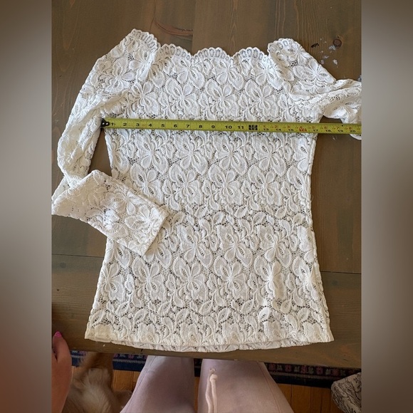 White Lace Top Size Large - Picture 5 of 5